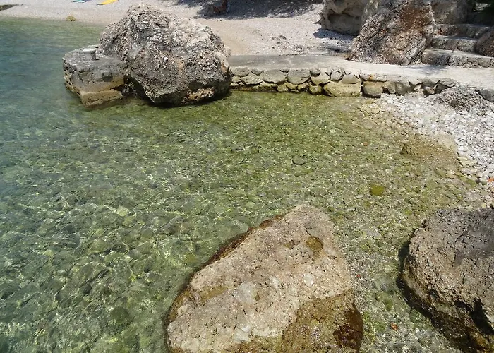 Waterfront بيت للعطل أوميس